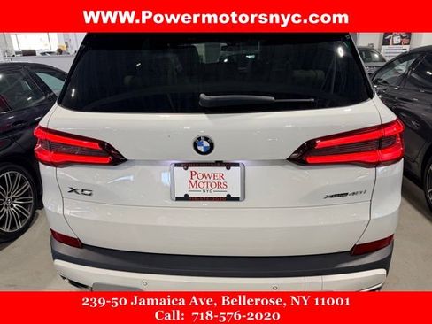 Used 2021 BMW X5 xDrive40i w/ Premium Package image 3