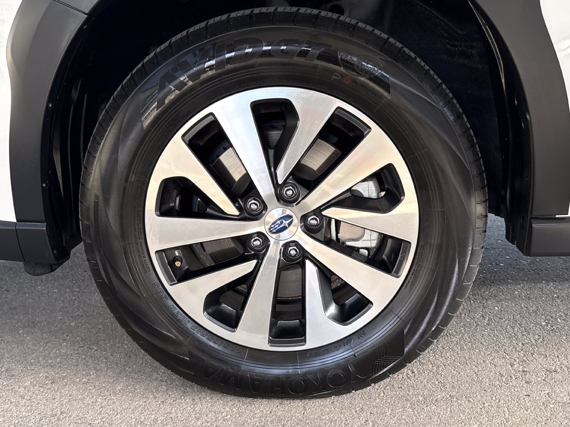 Used 2024 Subaru Outback Premium AWD/4WD image 17