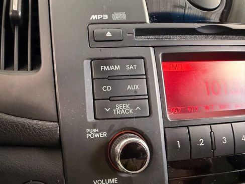 Used 2010 Kia Forte EX image 21