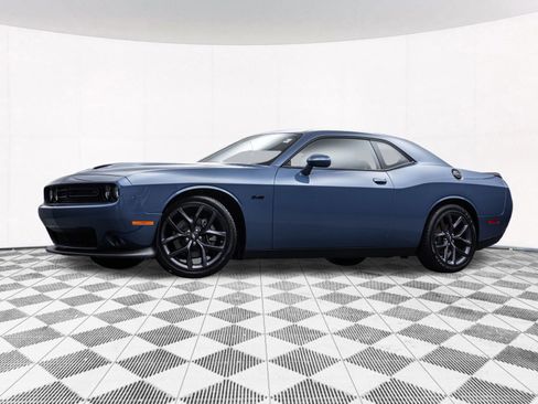 Used 2023 Dodge Challenger R/T w/ Blacktop Package image 2