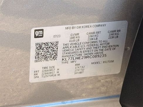 Used 2024 Chevrolet Trax LT w/ Driver Confidence Package image 28