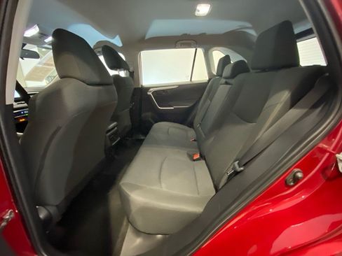 Used 2023 Toyota RAV4 LE AWD/4WD image 14