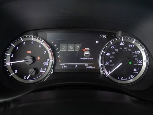 Used 2023 Toyota Highlander L image 16