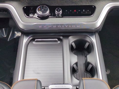 New 2025 Ford Expedition Tremor image 19