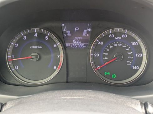 Used 2014 Hyundai Accent GLS w/ Option Group 2 image 25