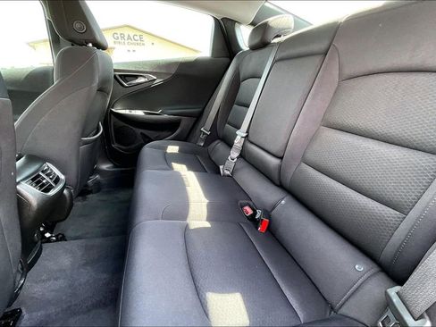 Used 2024 Chevrolet Malibu LT FWD image 23