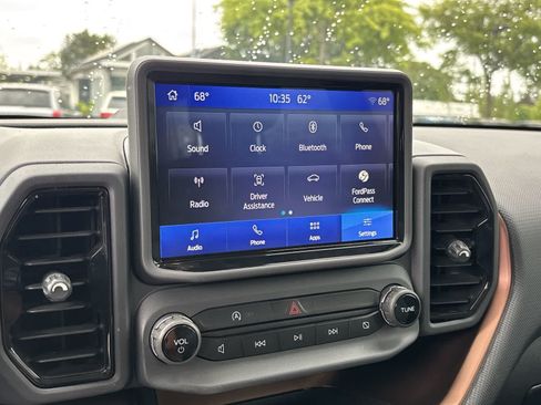 Used 2023 Ford Bronco Sport Outer Banks AWD/4WD image 17