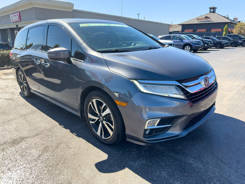 Used 2018 Honda Odyssey Elite image 1