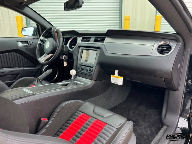 Used 2013 Ford Mustang Shelby GT500 RWD image 60