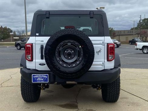 New 2025 Ford Bronco 4-Door w/ Sasquatch Package AWD/4WD image 4