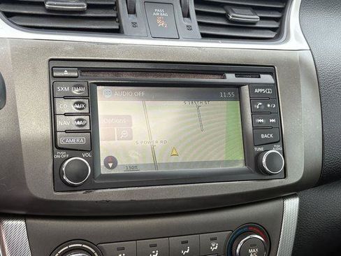 Used 2014 Nissan Sentra SR w/ Premium Package image 16