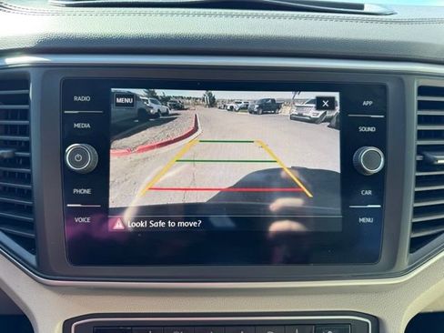 Used 2020 Volkswagen Atlas SE w/ Panoramic Sunroof Package image 33