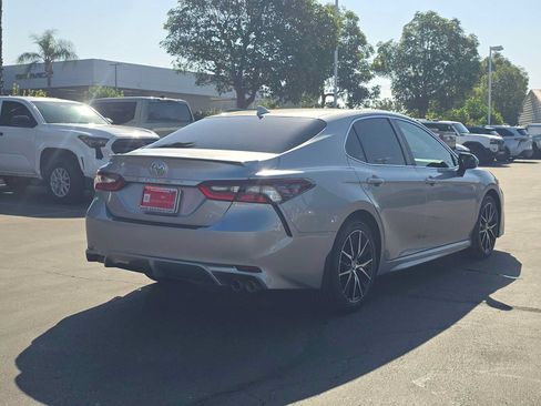 Certified 2024 Toyota Camry SE FWD image 4