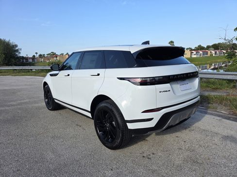 Used 2026 Land Rover Range Rover Evoque S AWD/4WD image 2