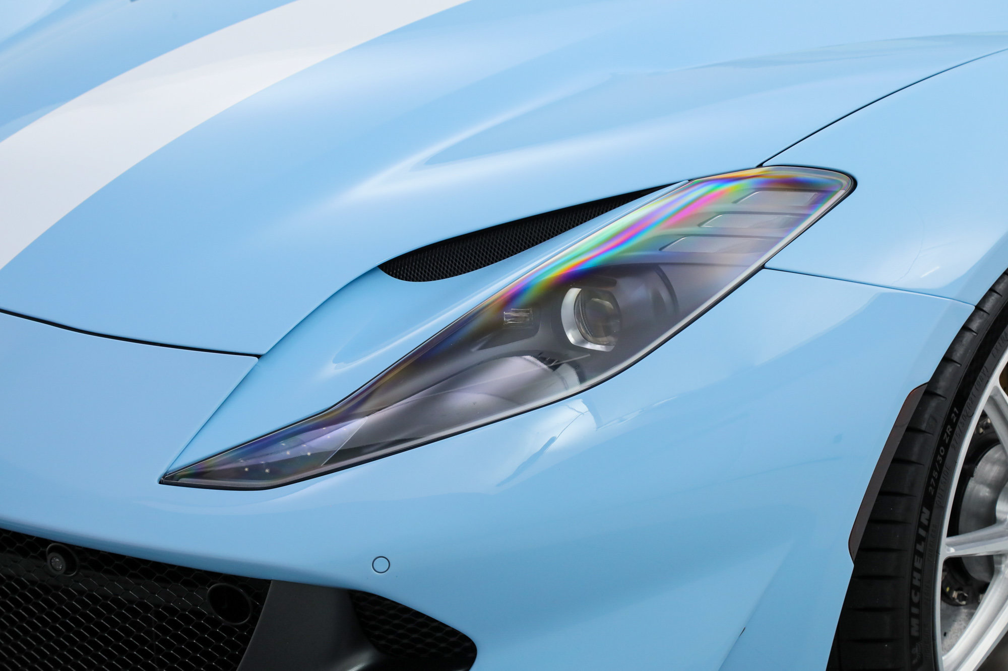 Certified 2023 Ferrari 812 GTS RWD image 19