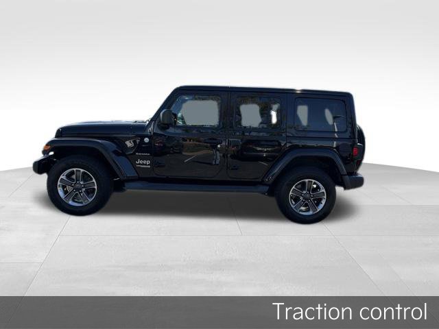 Used 2019 Jeep Wrangler Unlimited Sahara w/ Uconnect 4C Nav & Sound Group AWD/4WD image 4