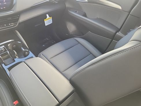 New 2026 Buick Envision Preferred image 12