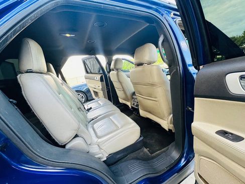 Used 2013 Ford Explorer Limited FWD image 21