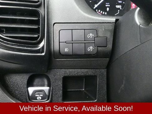 Used 2024 RAM ProMaster 2500 w/ Convenience Group image 16