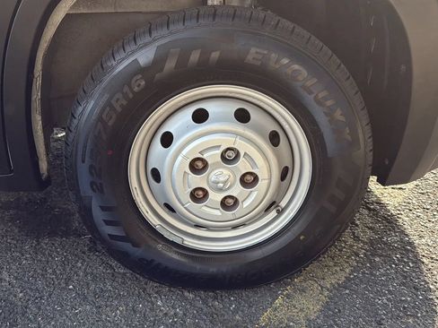 Used 2021 RAM ProMaster 2500 FWD image 12