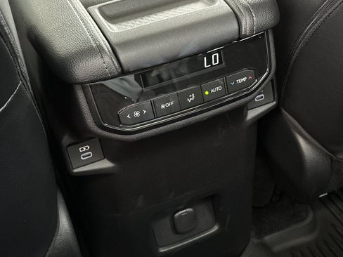 New 2026 Toyota Grand Highlander AWD Hybrid image 14