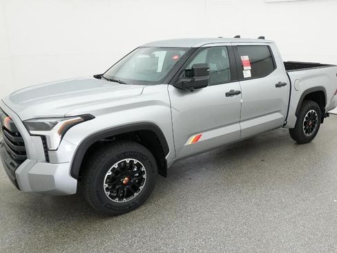 New 2026 Toyota Tundra SR5 AWD/4WD image 33
