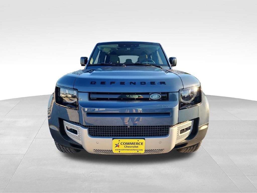 Used 2024 Land Rover Defender 110 S AWD/4WD image 2