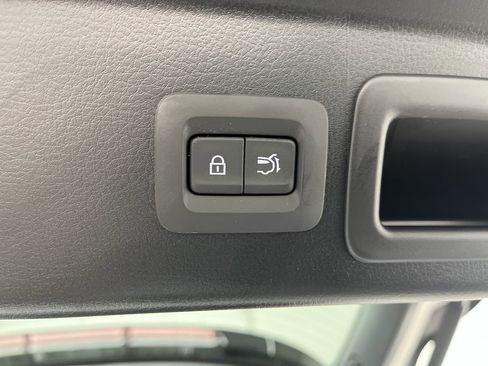 Used 2025 MAZDA CX-30 AWD 2.5 S w/ Premium Package image 29