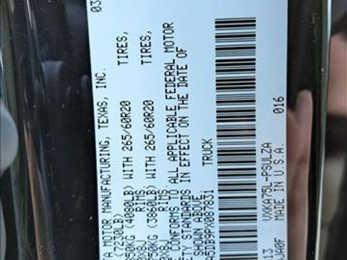 Used 2023 Toyota Tundra Limited image 15