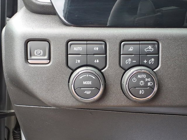 Used 2022 Chevrolet Silverado 1500 LTZ AWD/4WD image 14