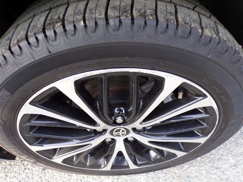 Used 2020 Toyota Camry SE image 44