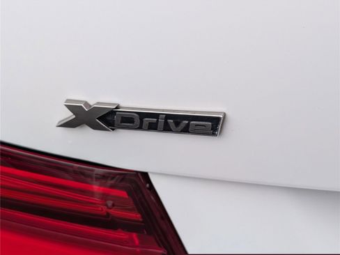 Used 2018 BMW M240i xDrive Coupe w/ Premium Package image 9