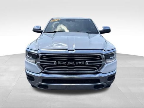 Used 2023 RAM 1500 Laramie AWD/4WD image 2