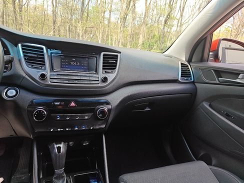 Used 2016 Hyundai Tucson Sport AWD/4WD image 22