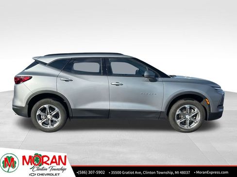 Certified 2024 Chevrolet Blazer LT w/ Convenience Package image 7