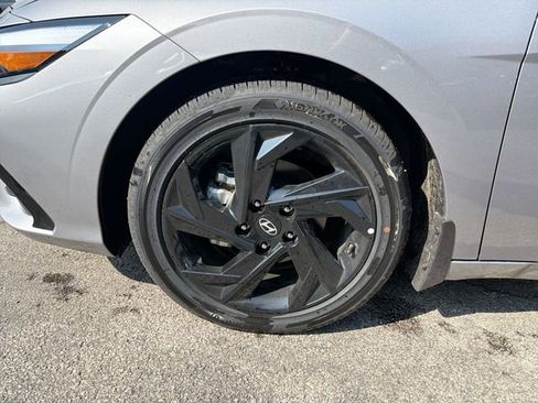 New 2026 Hyundai Elantra SEL Sport Premium FWD image 21