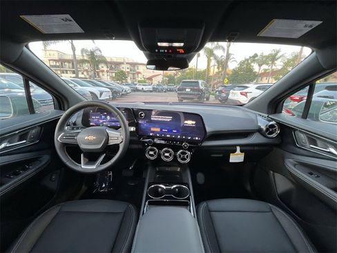 New 2026 Chevrolet Blazer EV LT image 19