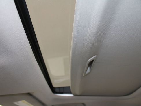 Used 2024 Honda Civic EX-L image 40