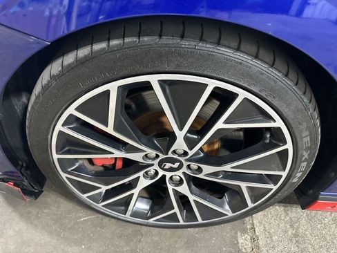 Used 2022 Hyundai Elantra N FWD image 23