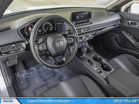 Certified 2025 Honda Civic Sport image 17