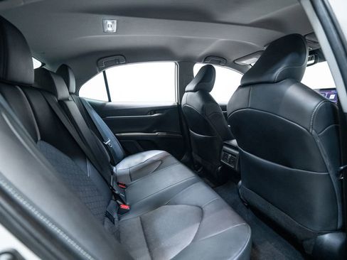 Used 2024 Toyota Camry XSE image 29