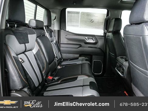 New 2025 Chevrolet Silverado 1500 LTZ AWD/4WD image 23