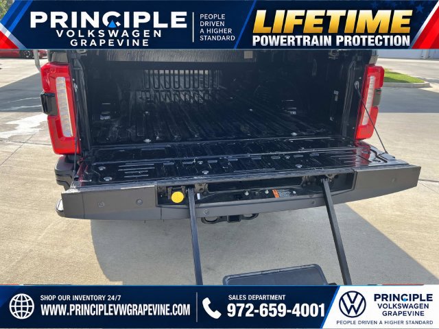 Used 2024 Ford F250 King Ranch w/ FX4 Off-Road Package AWD/4WD image 28
