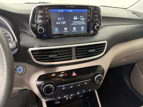 Used 2019 Hyundai Tucson Value FWD image 14