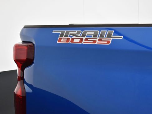 Used 2022 Chevrolet Silverado 1500 Custom Trail Boss image 45