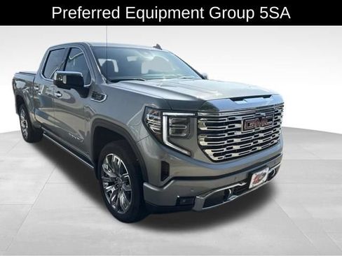 Certified 2025 GMC Sierra 1500 Denali w/ Denali Reserve Package AWD/4WD image 4