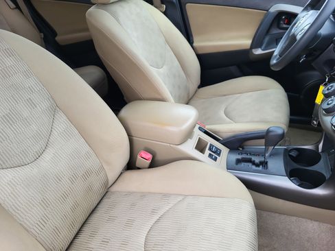 Used 2009 Toyota RAV4 UP image 14