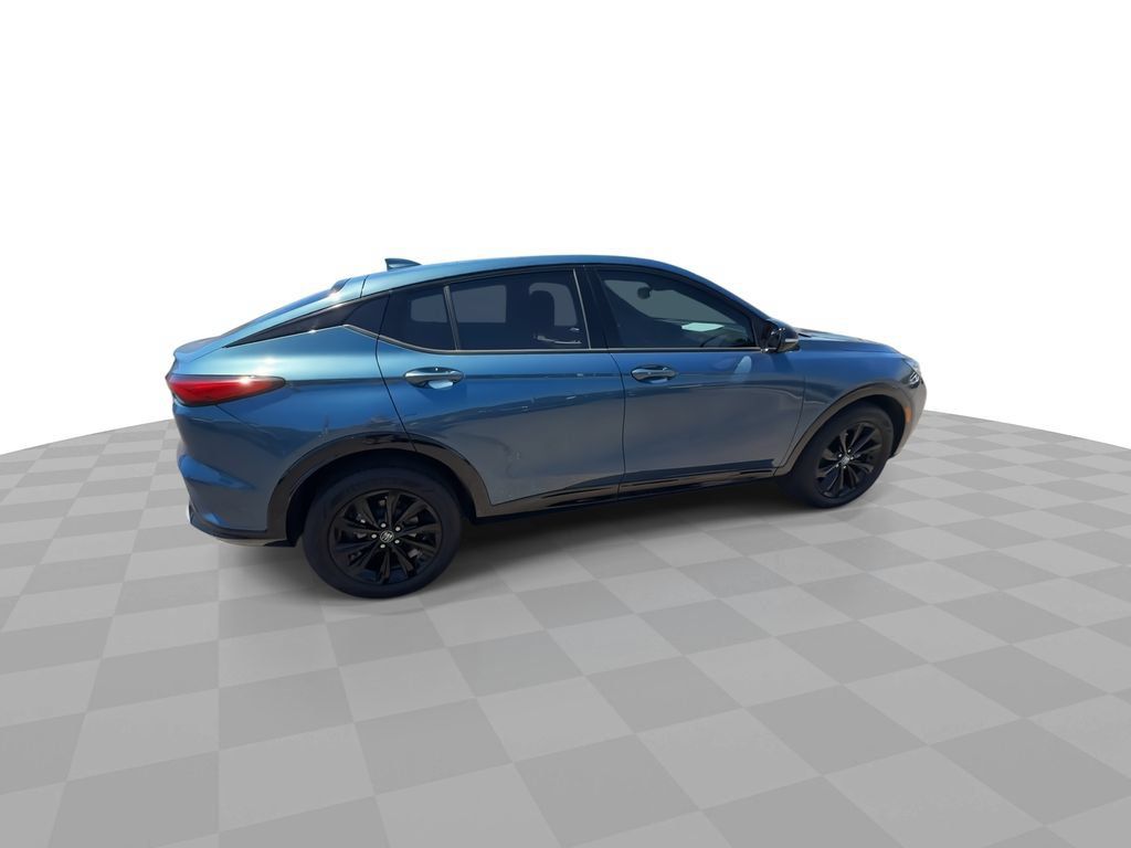 Used 2024 Buick Envista Sport Touring w/ Convenience I Package FWD image 8
