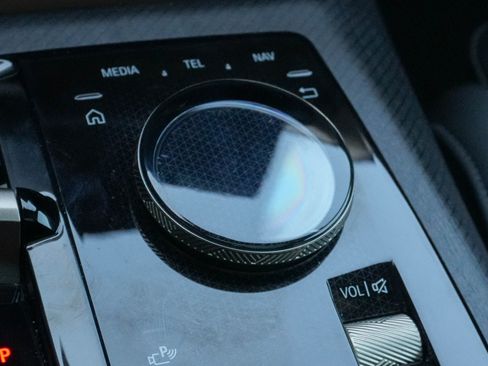 Used 2025 BMW X3 xDrive30i image 25