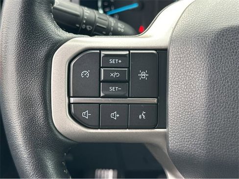 Certified 2022 Ford Expedition XLT image 24